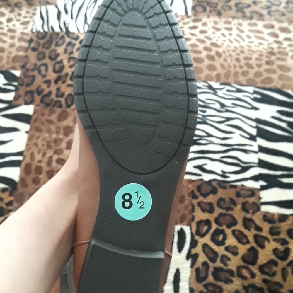 Boot cut - Picture 2 of 4